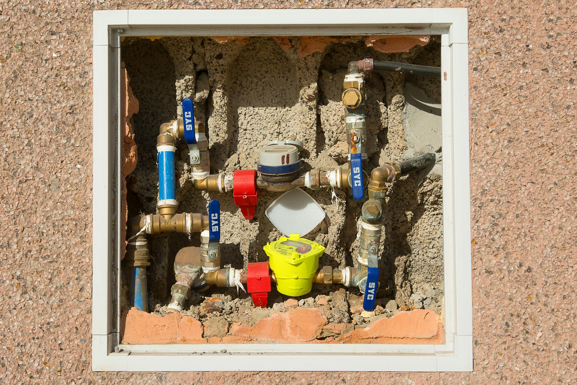 Instalación de tuberías y saneamiento
